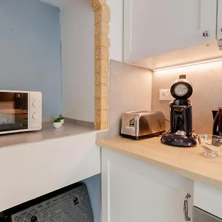 Cosy 22 M2 - Centre Historique - Wifi Et Linge Agde